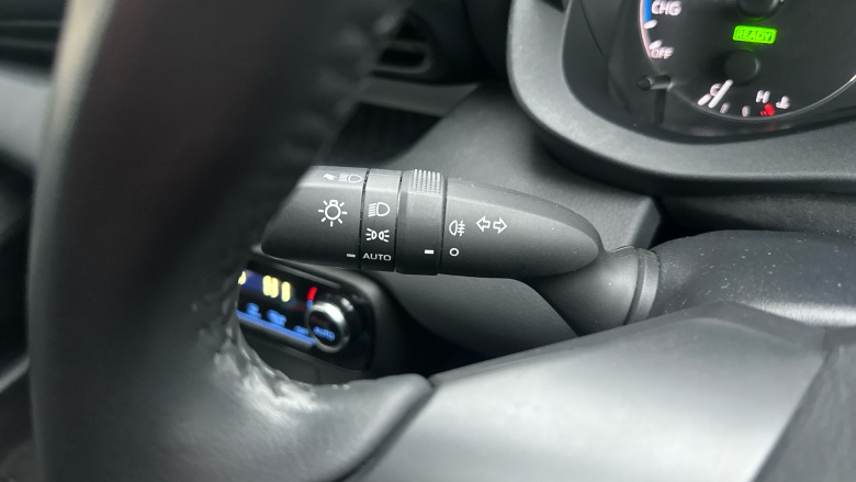 Toyota Yaris 1.5 Hybrid Icon 5dr CVT Hybrid Hatchback